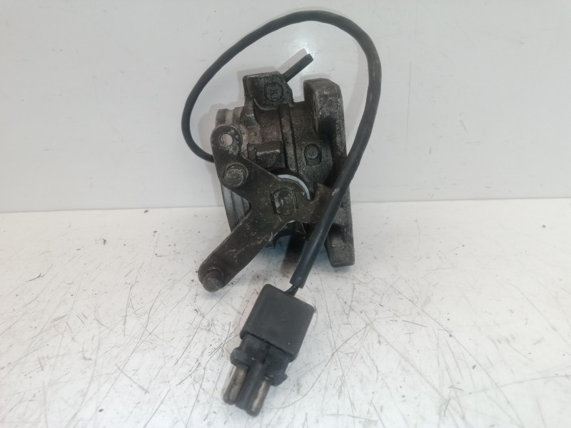 Recambio de caja mariposa para mercedes-benz clase c (w201) berlina 2.0 referencia OEM IAM 04806260-0055459824  