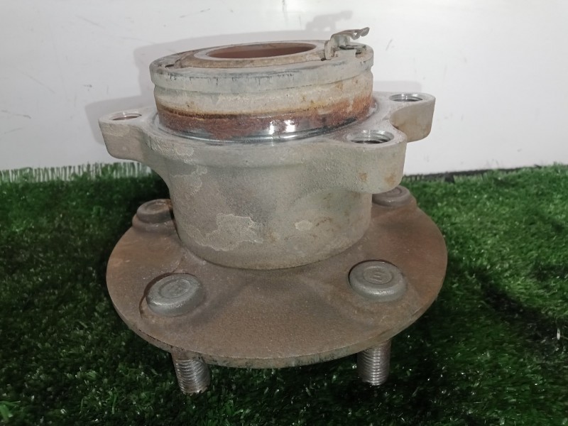 Recambio de rodamiento buje trasero para mitsubishi asx (ga0w) 1.8 di-d cat referencia OEM IAM   