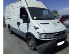 Recambio de puerta delantera derecha para iveco daily caja cerrada (1999 =>) 2.3 diesel cat referencia OEM IAM  00-14 - BLANCO F