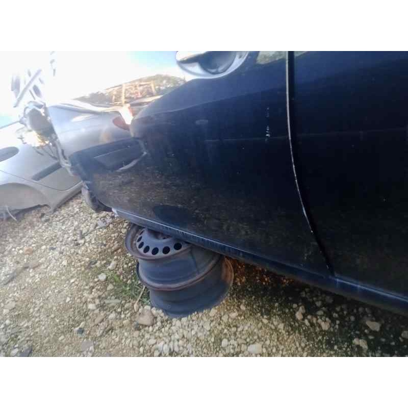 Recambio de puerta delantera izquierda para toyota auris 1.4 turbodiesel cat referencia OEM IAM   