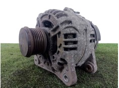 Recambio de alternador para renault clio iii 1.5 dci diesel cat referencia OEM IAM 0124425093-231008578R BOSCH - 120AH - 12V POL
