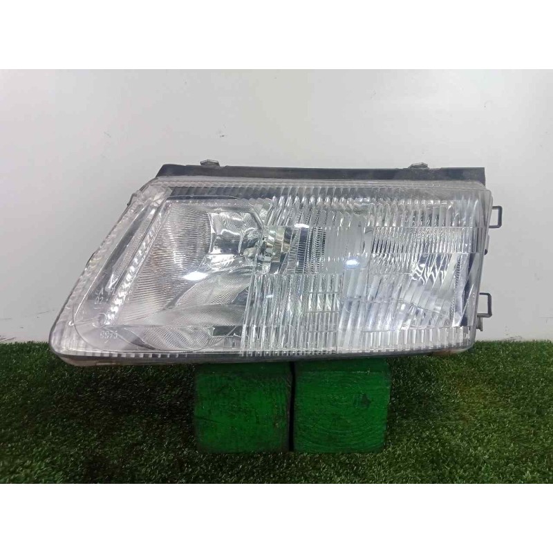 Recambio de faro izquierdo para volkswagen passat berlina (3b2) 1.9 tdi referencia OEM IAM  97-00 