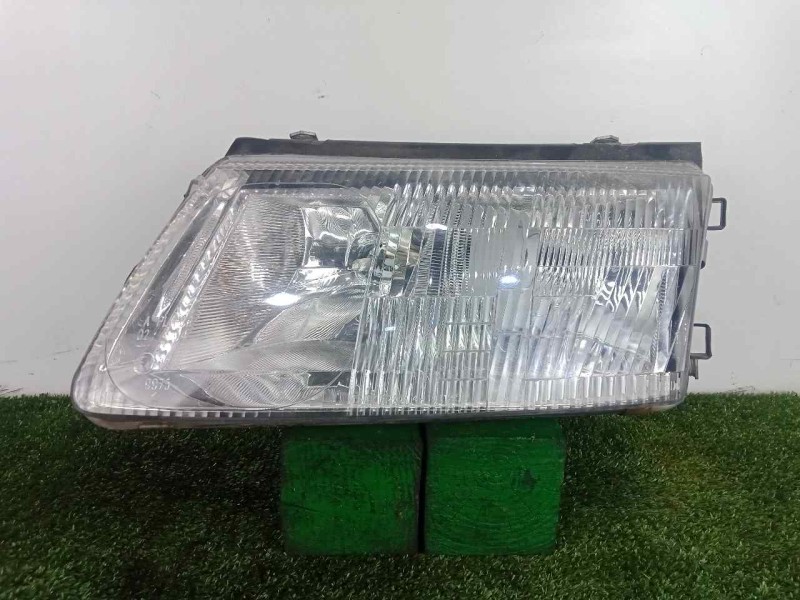 Recambio de faro izquierdo para volkswagen passat berlina (3b2) 1.9 tdi referencia OEM IAM  97-00 