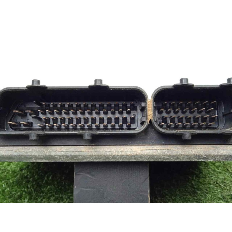 Recambio de centralita motor uce para skoda octavia berlina (1u2) 1.9 tdi referencia OEM IAM 0281010181-038906018GM-EDC15V EDC15