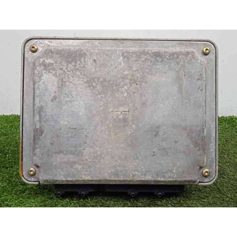 Recambio de centralita motor uce para skoda octavia berlina (1u2) 1.9 tdi referencia OEM IAM 0281010181-038906018GM-EDC15V EDC15