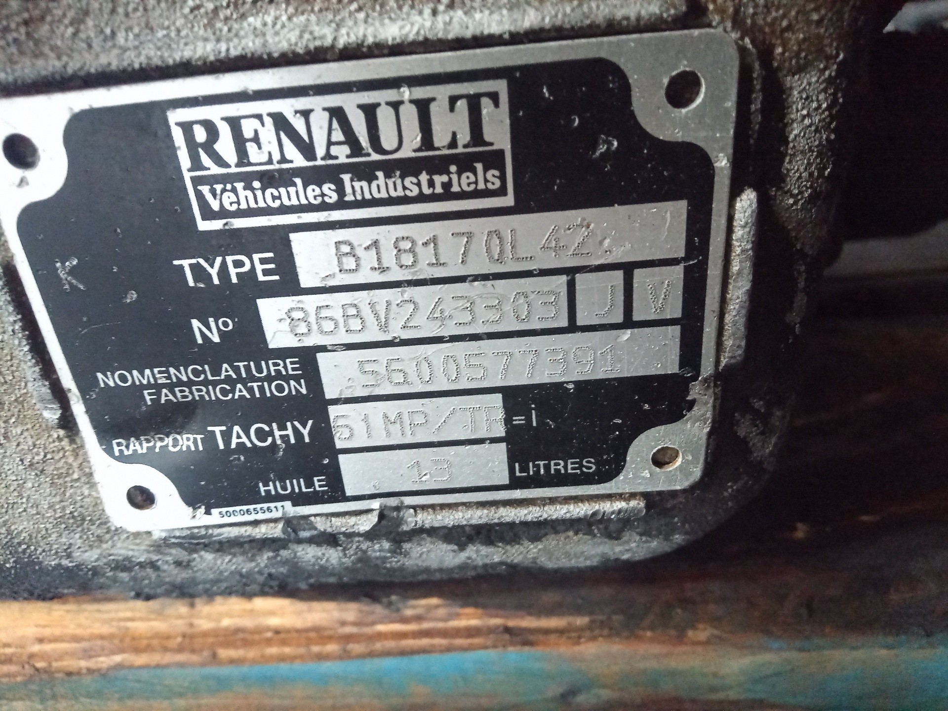 B18170L42 - 61MPTR GETRIEBE / 679524 FÜR RENAULT HR 385.18 / 26 PREMIUM E2 CHASI - Picture 8 of 10