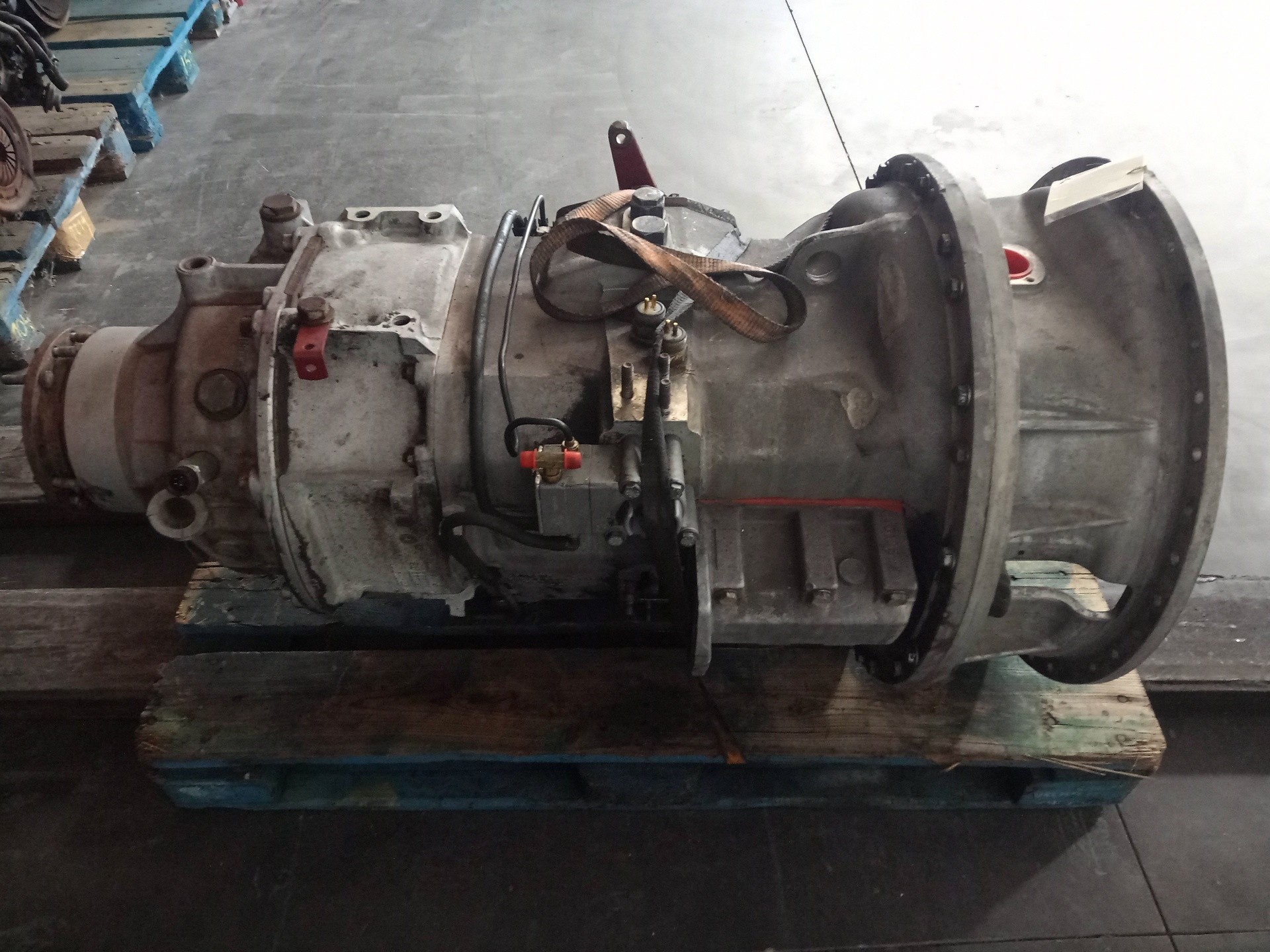 B18170L42 - 61MPTR GETRIEBE / 679524 FÜR RENAULT HR 385.18 / 26 PREMIUM E2 CHASI - Picture 5 of 10