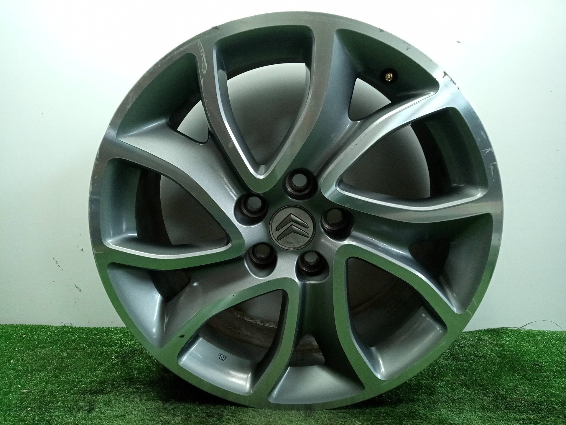 LLANTA / LLANTAS - LLANTA / 18´´PULGADAS / 634617 PARA CITROËN C-CROSSER 2.2 HDI - Imagen 1 de 10
