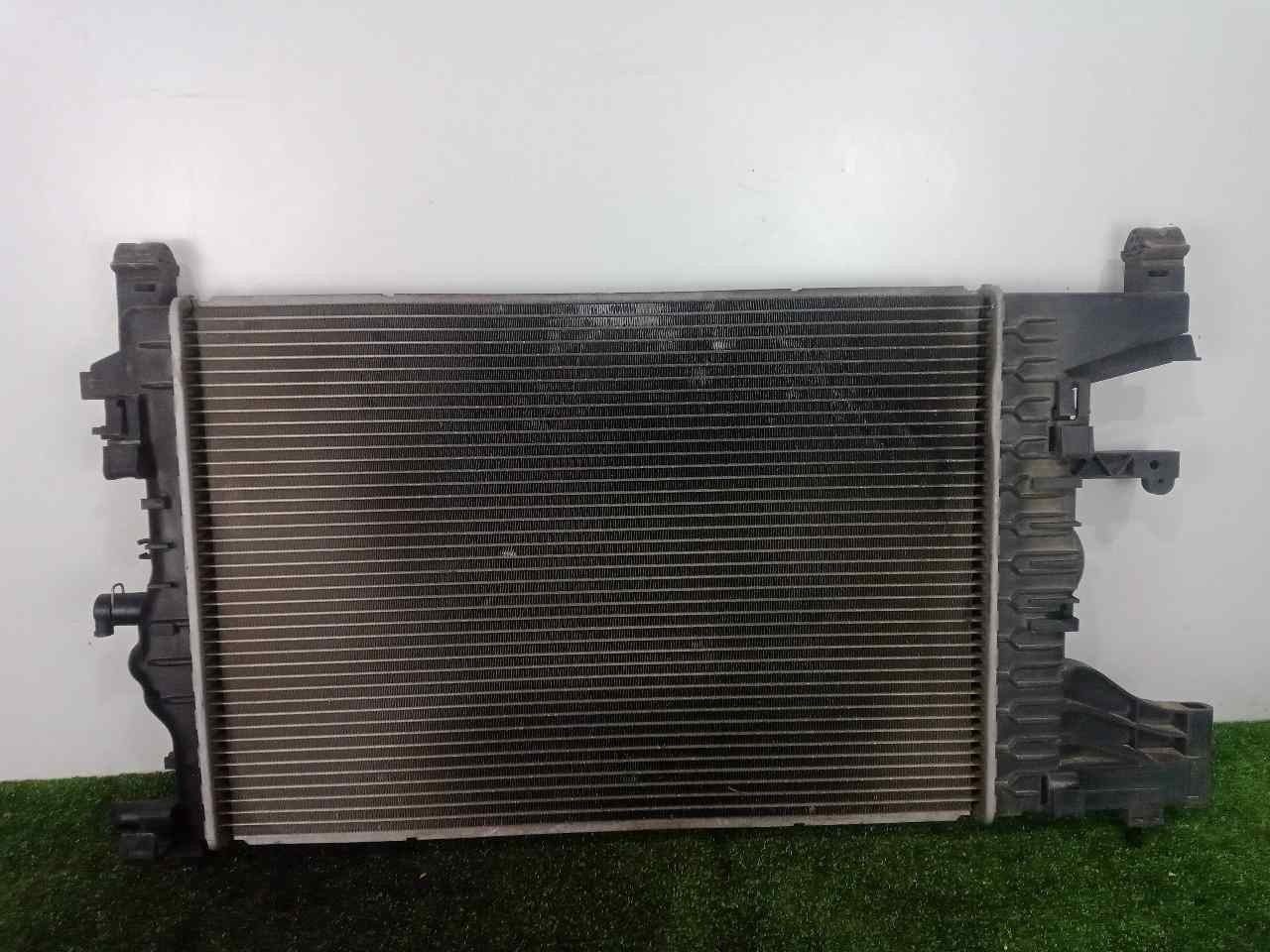 52422262 - 9K20AQ WASSERRADIATOR / ALUMINIO / 580X415X15 / 671880 FÜR CHEVROLET - Picture 3 of 9