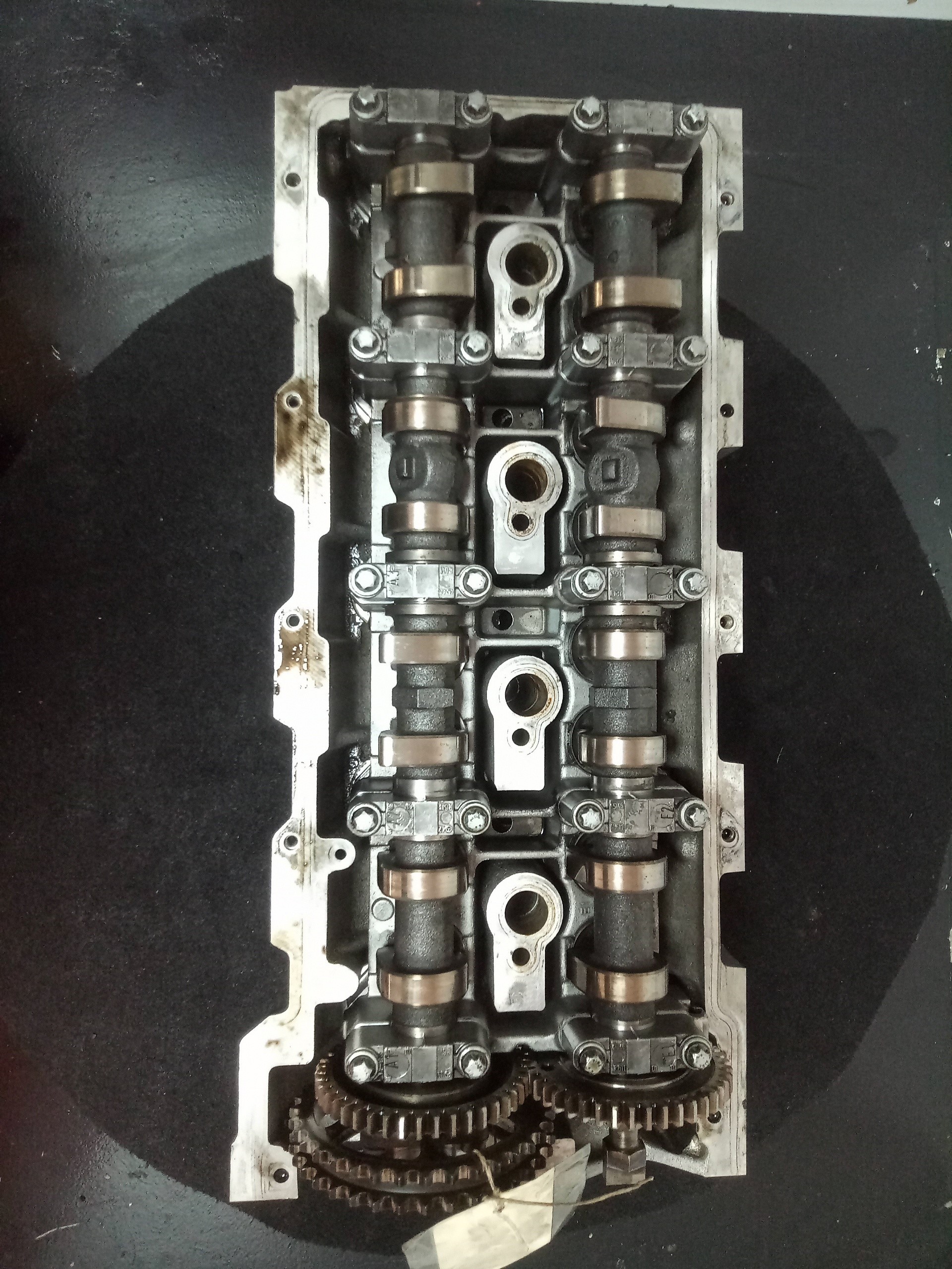 R6110162001 ENGINE CYLINDER HEAD / 576584 FOR MERCEDES-BENZ CLASS C W203 BE - Picture 9 of 10