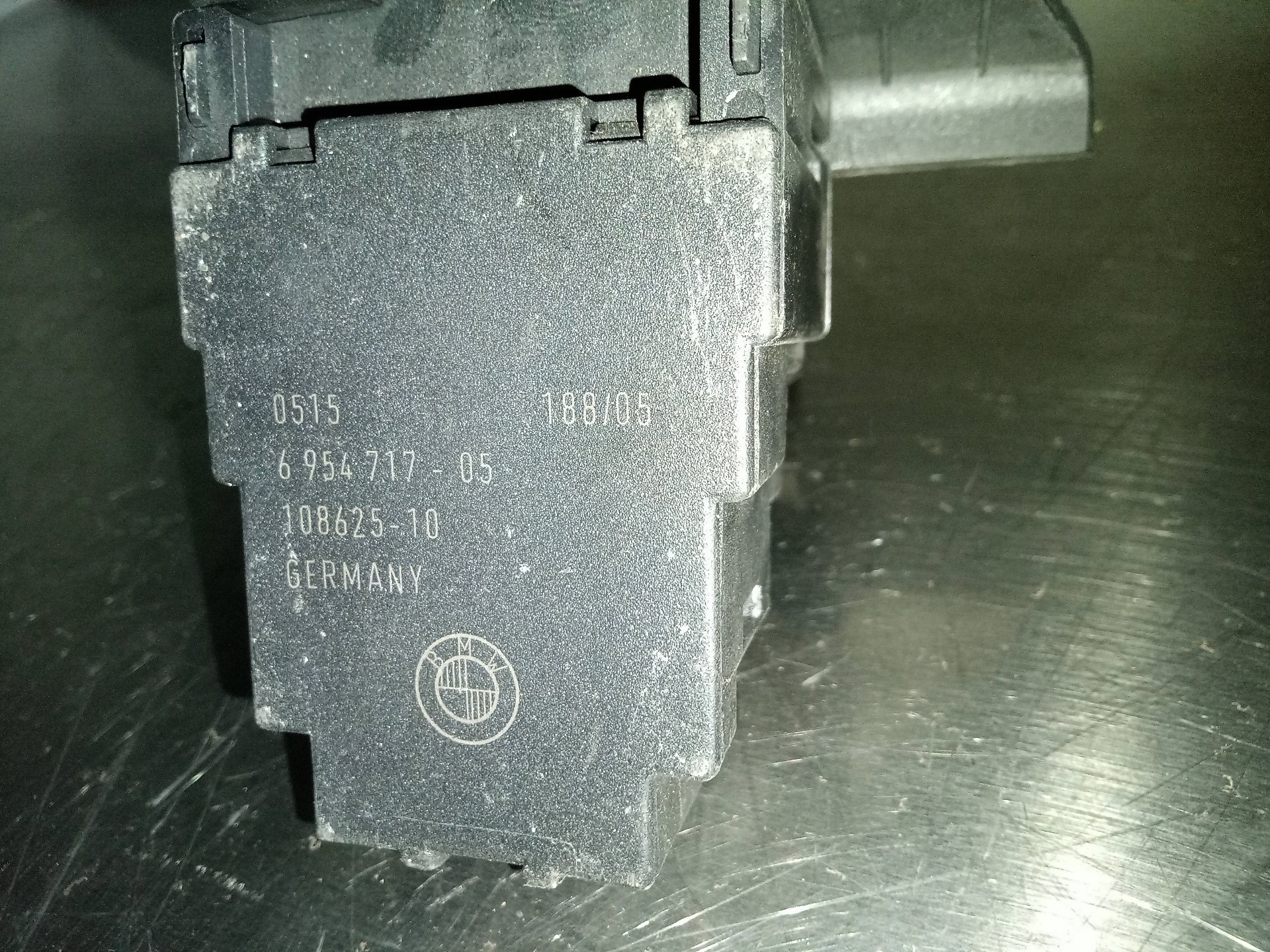 6954717 - 10862510 INTERRUTTORE DI AVVIAMENTO / 576890 PER BMW SERIE 1 BERLINA - Picture 2 of 3