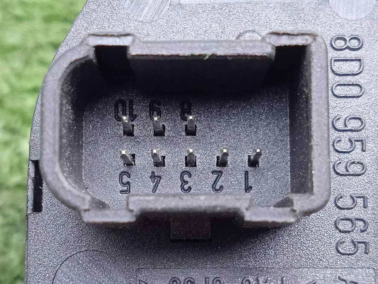 Picture 4 of 8