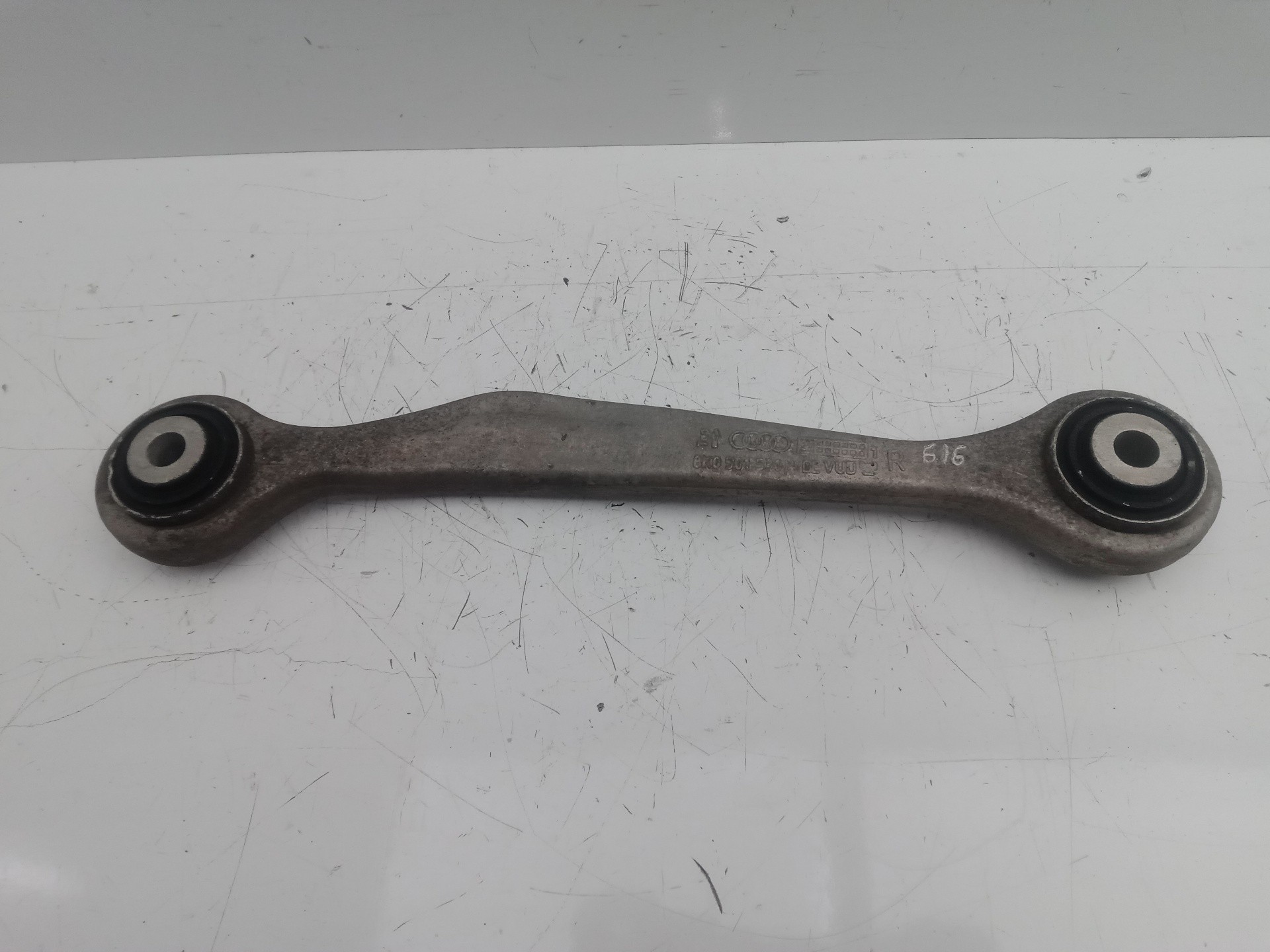 8K0501530N REAR LOWER RIGHT CONTROL ARM WHEEL SUSPENSION / 685616 FOR AUDI A4 BE