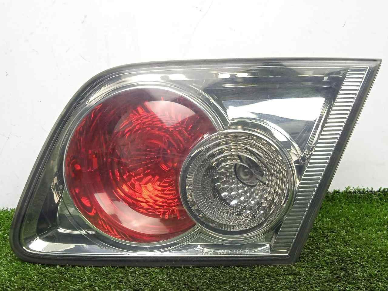 SIN REFERENCIA INTERIOR REAR RIGHT LIGHT / 02-06 - INTERIOR / 633168 ...