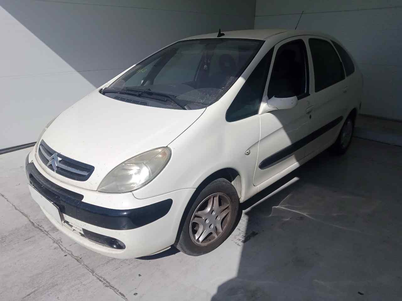 Foto 5 di 8