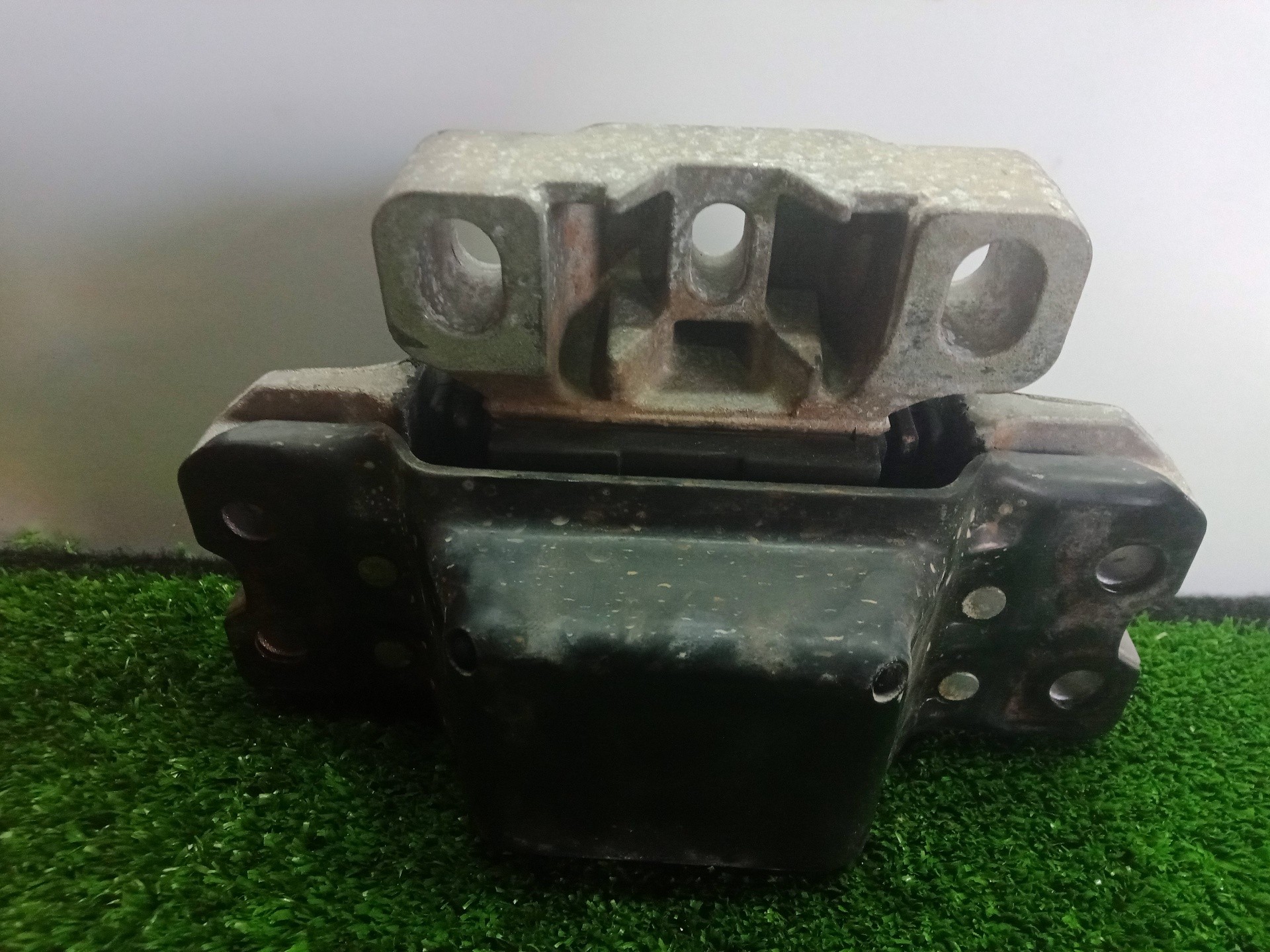 1K0199555 - 1K0199555M MOTORTRÄGER LINKS / 564395 FÜR SEAT LEON 1P1 1.9 TDI - Bild 2 von 8