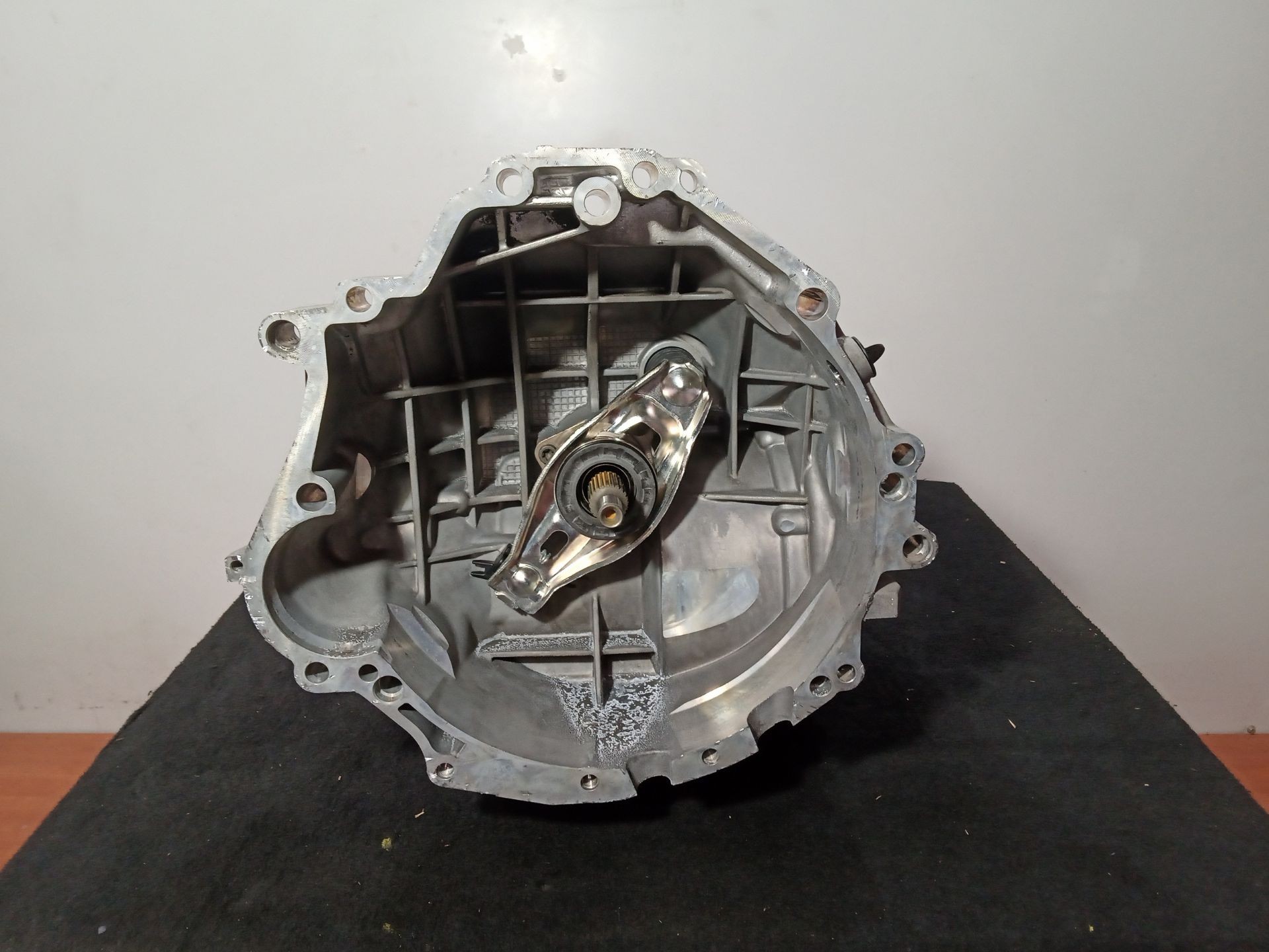 JWS GETRIEBE / 6.VELOCIDADES / MANUAL / 724529 FÜR SEAT EXEO 3R2 2.0 TDI - Picture 1 of 10