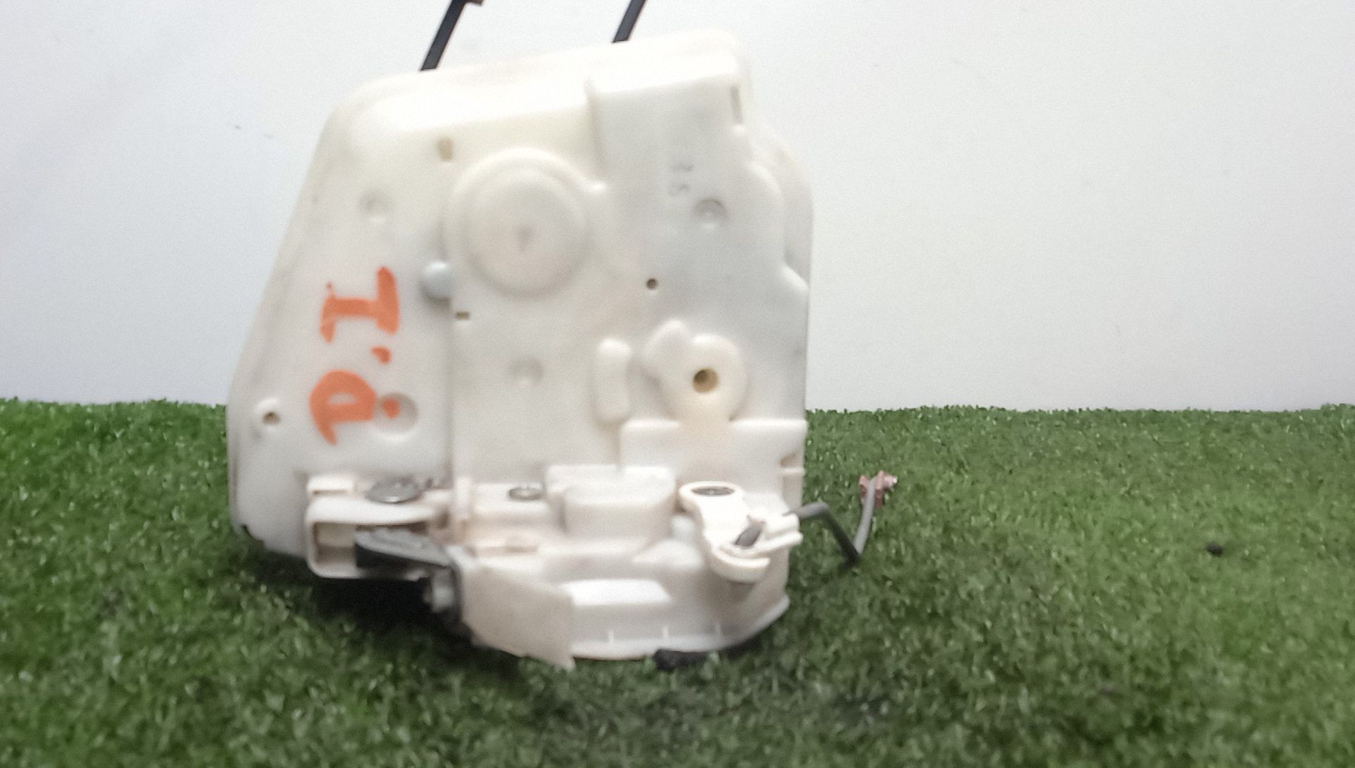 2120 - B0214 LEFT / ELECTRIC FRONT DOOR LOCK - 7.PIN / 730459 | eBay