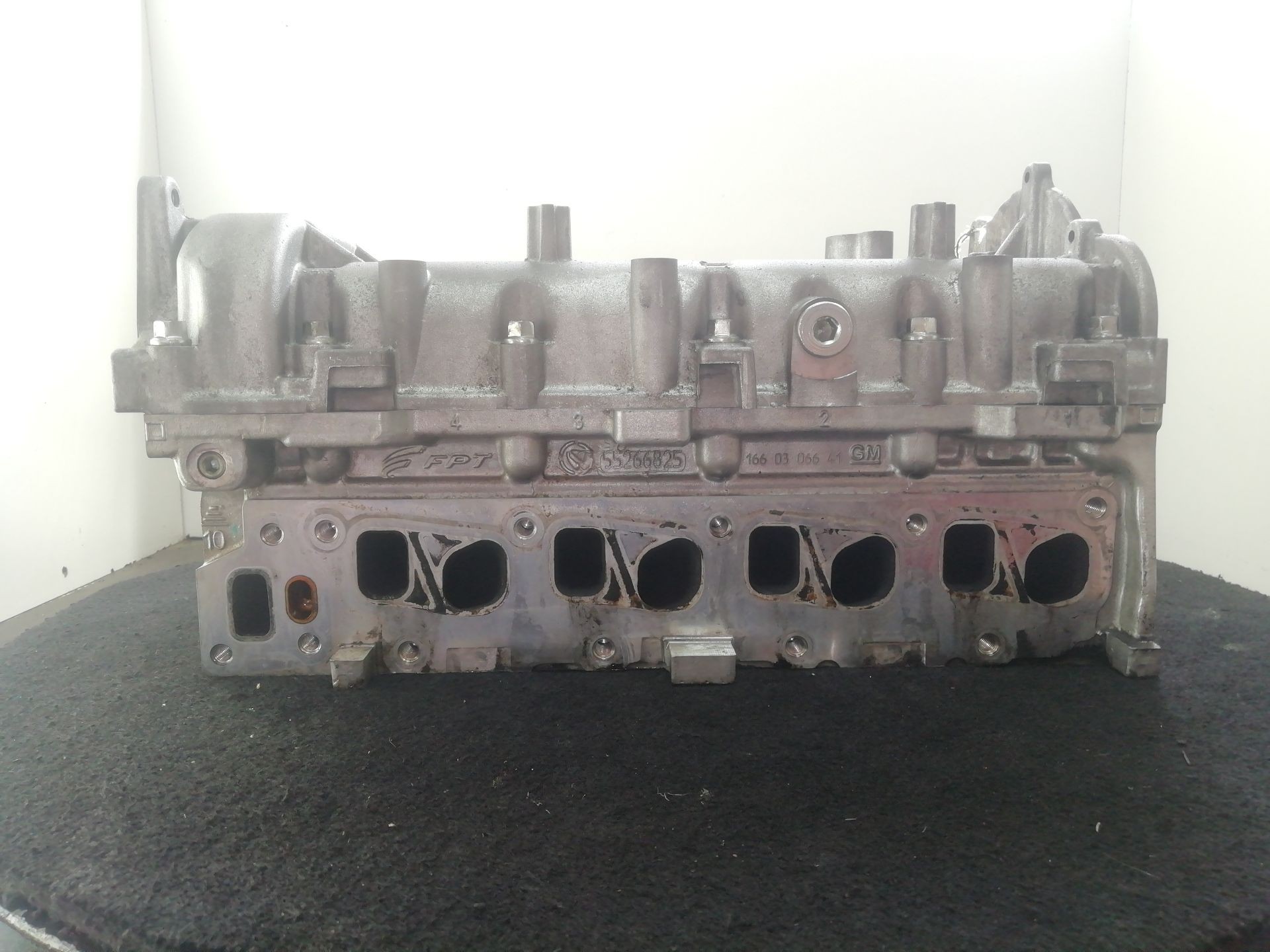 55266825 CULASSE DU MOTEUR / 741633 POUR FIAT DOBLO CAJA/CHASIS 263_ 1. ...