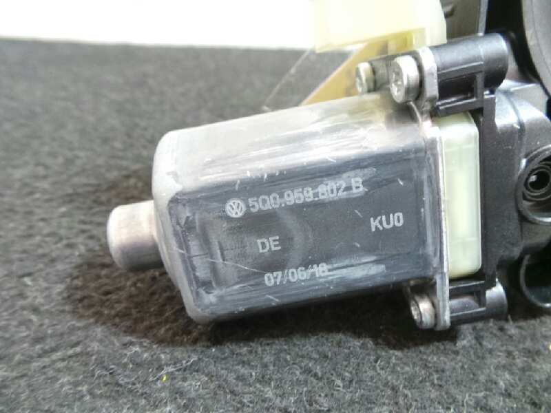 5Q0959802B - 0130822716 - E850202100 RIGHT FRONT WINDOW MOTOR / 462659 ...