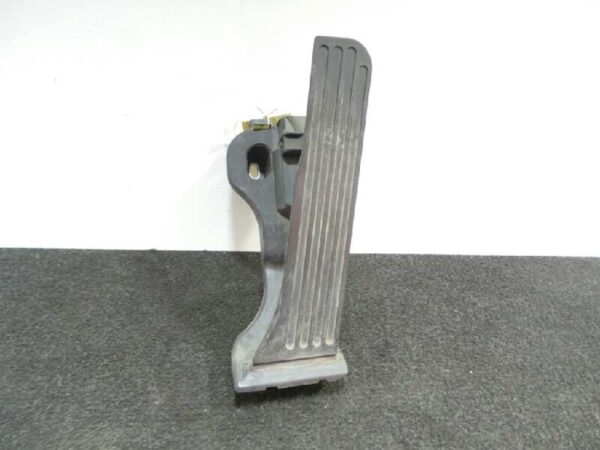 potenciometro_pedal_1k1721503l_6pv00860000_hella_volkswagen_golf_v_berlina_1k1_1_6