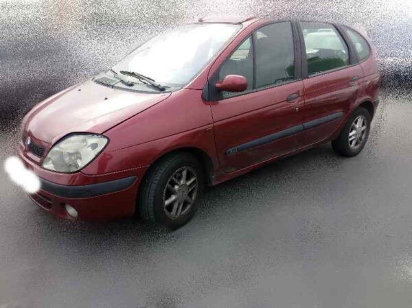 renault_scenic_ja