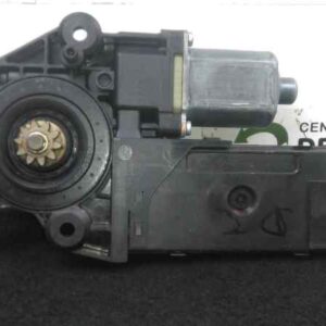 motor_elevalunas_delantero_izquierdo_2_conectores_renault_megane_iii_berlina_5_p_1_5_dci_diesel_fap