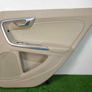 guarnecido_puerta_trasera_derecha_8635883_39813348_cuero_beige_volvo_s60_lim_2_0_diesel_cat