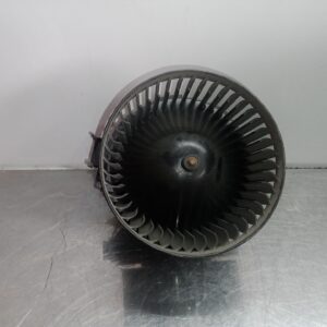 ventilador_calefaccion_0130115551_vp8e2h18456aa_3137231000_bosch_ford_fiesta_cb1_1_25_16v_cat