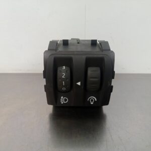 interruptor_luces_8200095495b_88020001_renault_megane_ii_berlina_3p_1_5_dci_diesel