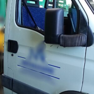 puerta_delantera_derecha_00_14_blanco_chasis_cabina_iveco_daily_caja_abierta_volquete_2_8_diesel_cat