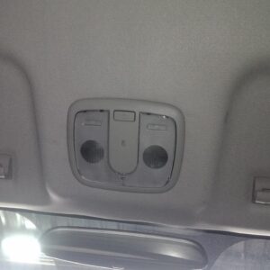 luz_interior_kia_rio_1_2_cat