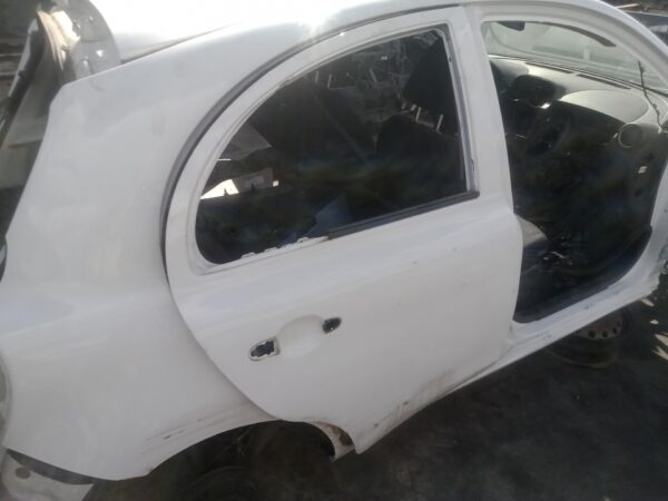 puerta_trasera_derecha_blanco_nissan_micra_k13_1_2_cat