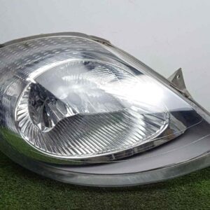 faro_derecho_sinreferencia_blanco_nissan_primastar_x83_1_9_dci_diesel_cat