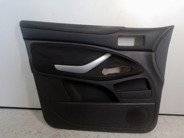 guarnecido_puerta_delantera_izquierda_7m51r23943a_ford_kuga_cbv_2_0_tdci_cat