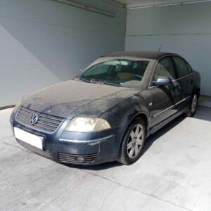 volkswagen_passat_berlina_3b3